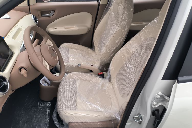 五菱汽车 宏光MINIEV 2025款 四门版 进阶款中控内饰19