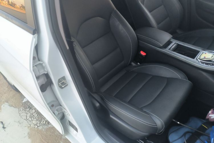 吉利汽车 帝豪 2020款 1.5L CVT豪华型中控内饰41