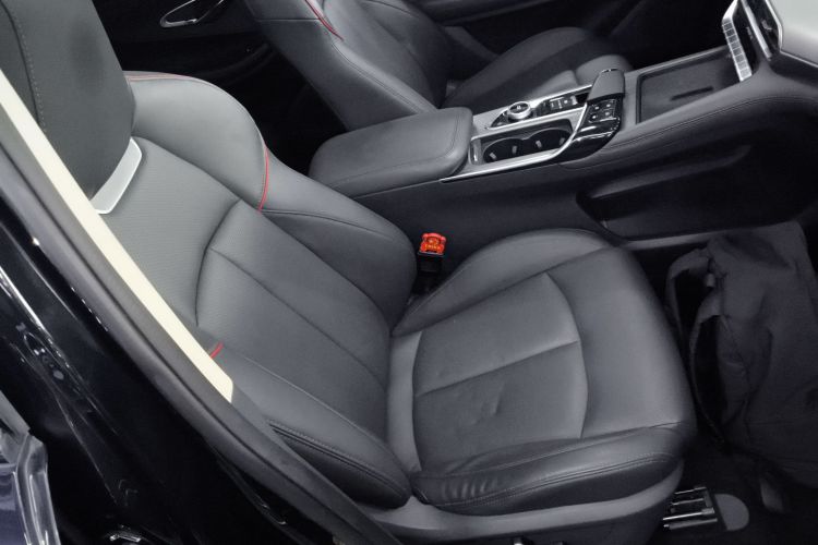 长安UNI-T 2020款 1.5T 旗舰型局部细节41