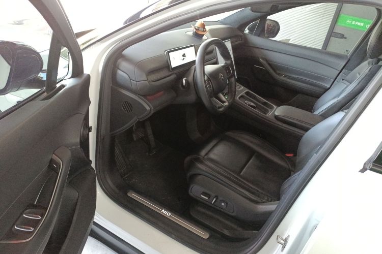 蔚来ES6 2023款 75kWh中控内饰20