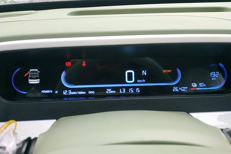 吉利银河 2025款 210km 熊猫骑士中控内饰14