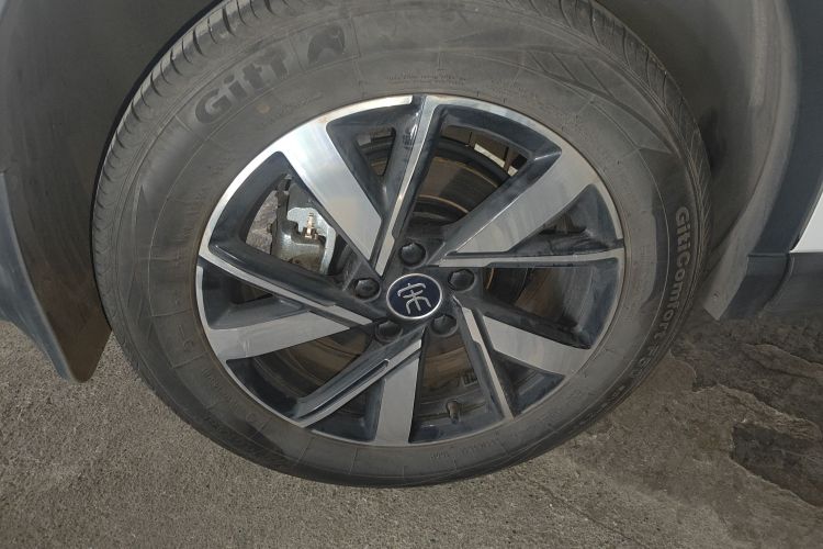 比亚迪 宋Pro新能源 2023款 冠军版 DM-i 110KM卓越型车身外观6008