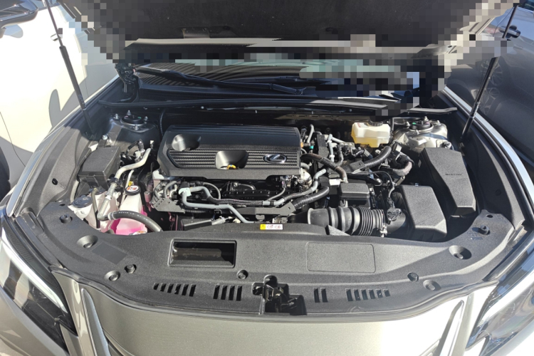 雷克萨斯ES 2025款 300h 臻享版局部细节24