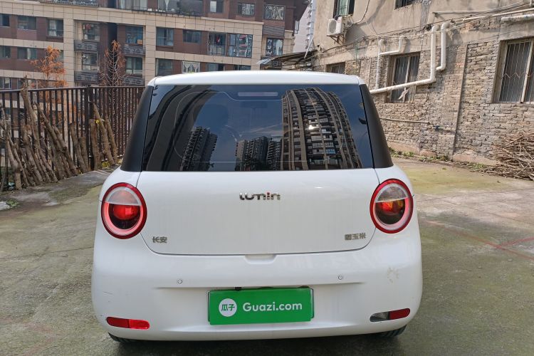 长安启源 长安Lumin 2022款 210km 香甜款车身外观6