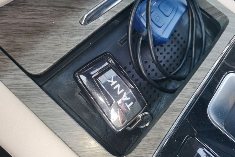 坦克500 2022款 3.0T 商务版 造境型 5座中控内饰7001