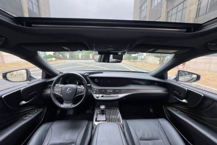 雷克萨斯LS 2020款 500h 卓越版 国VI中控内饰12