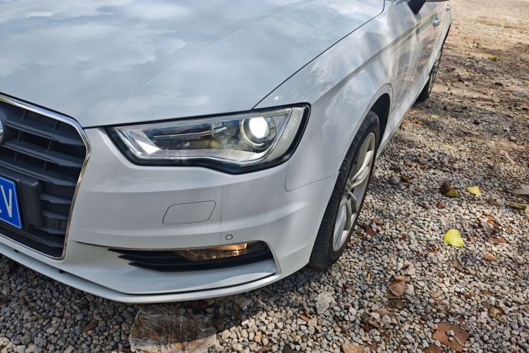 奥迪A3 2015款 Limousine 40 TFSI 自动舒适型局部细节36