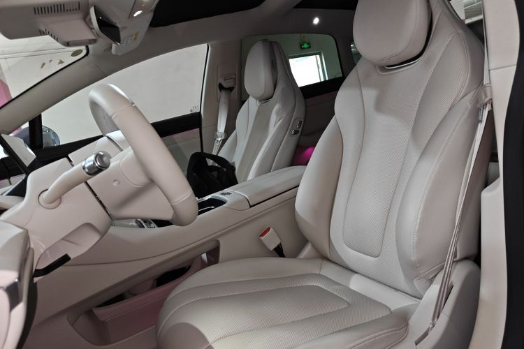 鸿蒙智行 智界S7 2025款 705km Pro中控内饰19