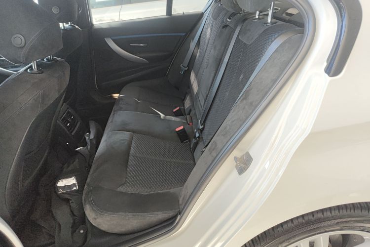 宝马3系 2018款 320i M运动套装中控内饰21