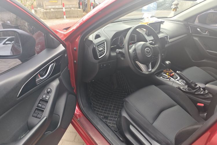 马自达3 昂克赛拉 2016款 三厢 1.5L 自动豪华型中控内饰20