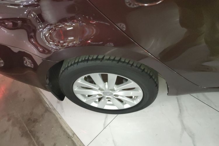 起亚K3 2013款 1.6L 自动GLS车身外观6008