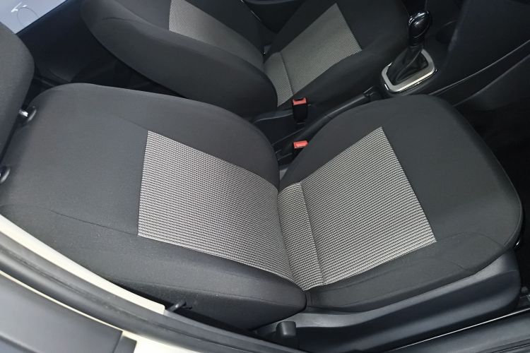 大众 Polo 2016款 1.4L 自动风尚型局部细节41