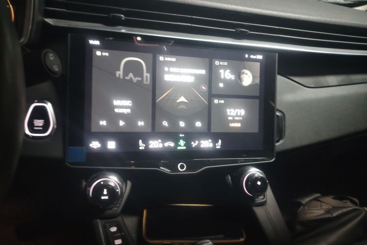 领克01 2021款 2.0TD 两驱型Pro局部细节16