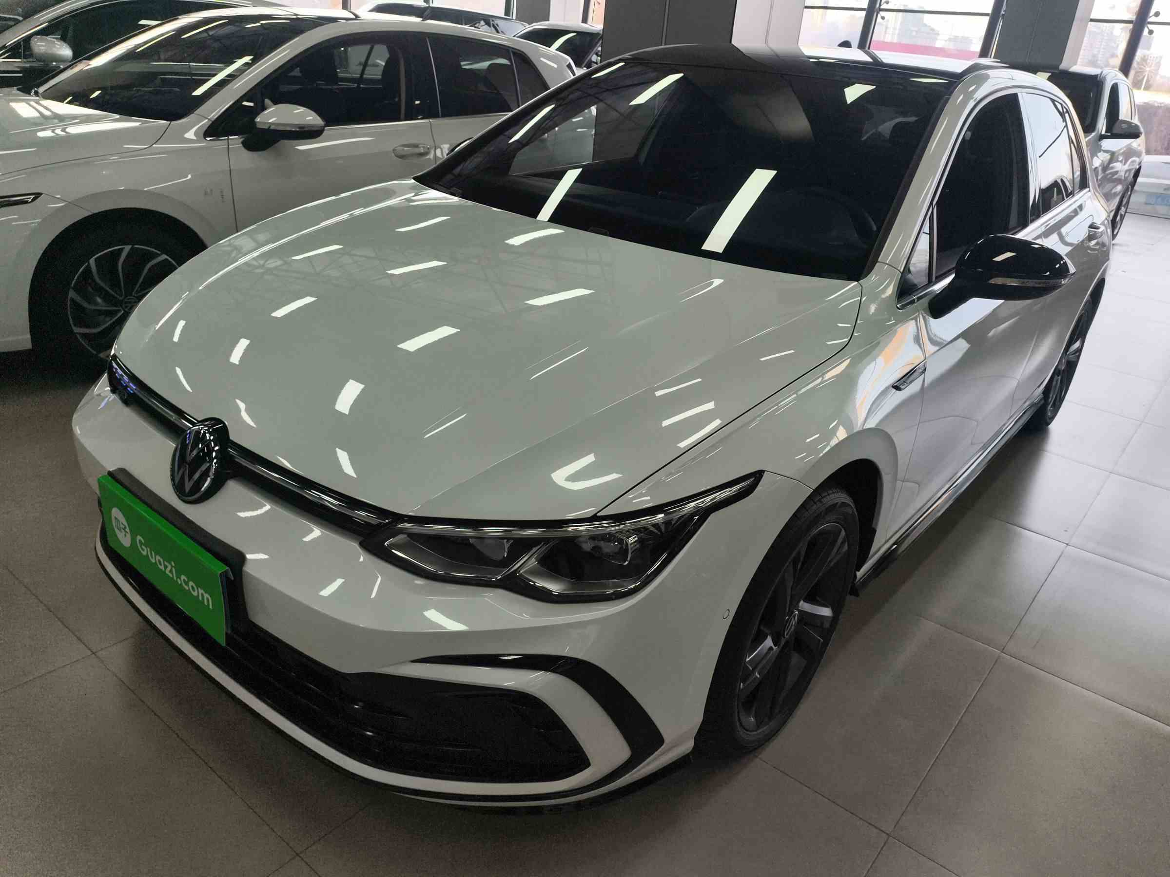 大众 高尔夫 2023款 改款 280TSI DSG R-Line Lite(2)