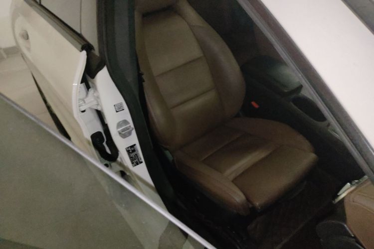 奔驰CLA 2016款 改款 CLA 260 4MATIC局部细节41