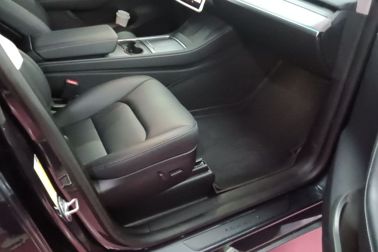 特斯拉 Model Y 2024款 后轮驱动版局部细节41