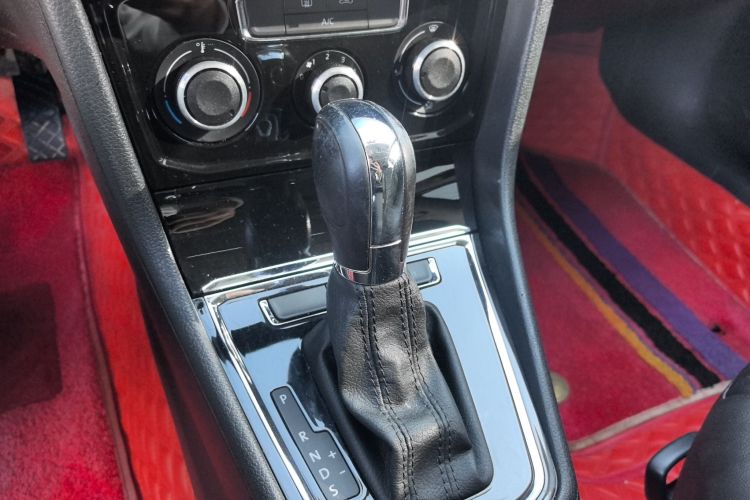 大众 宝来 2018款 1.5L 自动舒适型中控内饰18