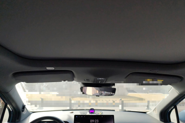 鸿蒙智行 尚界H5 2025款 纯电 Pro 长续航中控内饰22