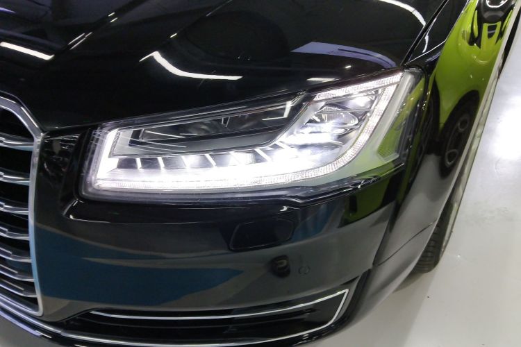 奥迪A8 2016款 A8L 45 TFSI quattro舒适型局部细节36