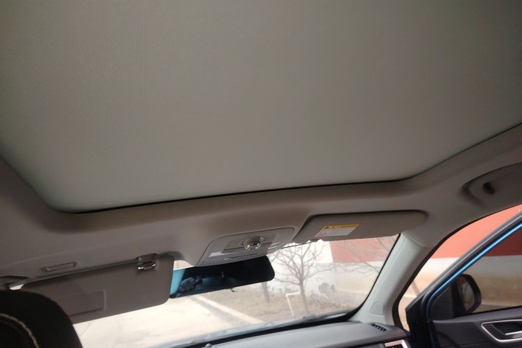 荣威RX5 2019款 20T 两驱自动Ali智联网铂金版局部细节22