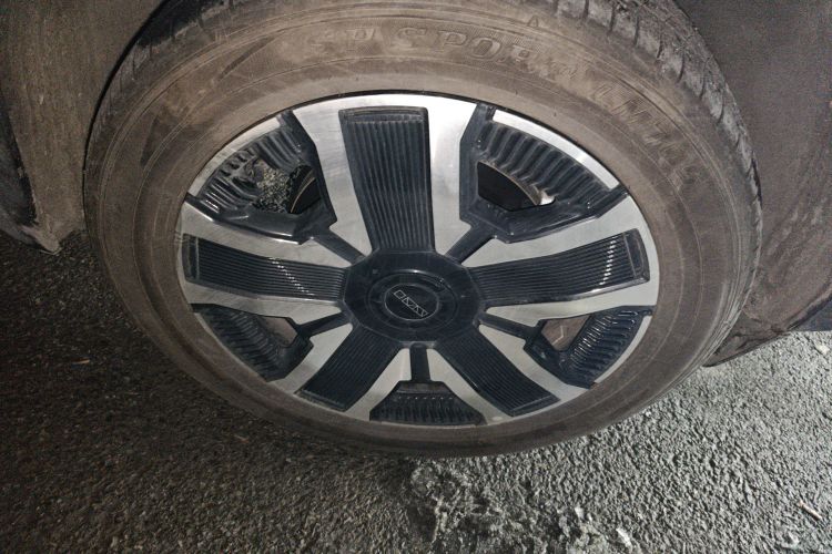 奇瑞iCAR 03 2024款 472km 四驱长续航智越版车身外观10