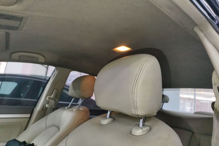 日产 轩逸 2012款 经典 1.6XE 手动舒适版中控内饰22