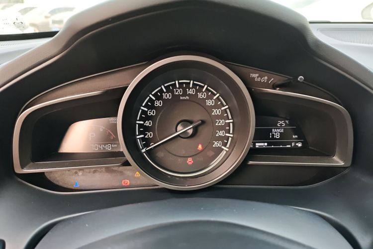 马自达CX-4 2018款 2.0L 自动两驱蓝天探索版 国V中控内饰14