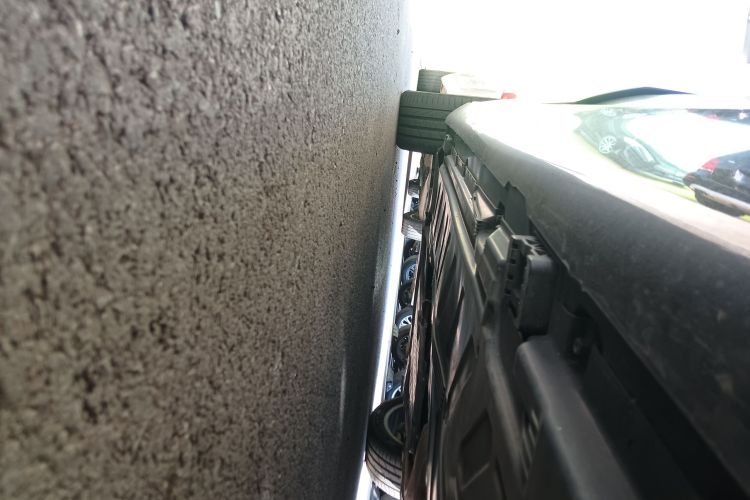 奔驰E级 2021款 E 300 L 时尚型局部细节9003