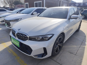 宝马3系 2024款 325i M运动套装