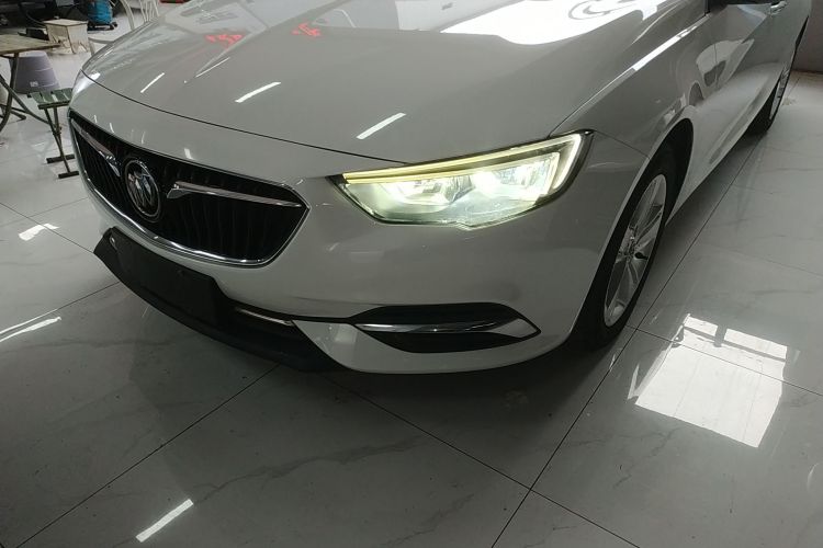 别克 君威 2017款 20T 精英型局部细节36