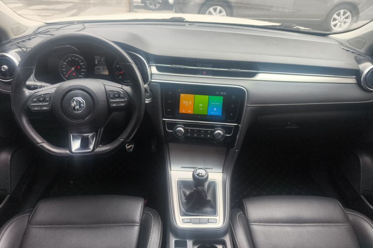 名爵 MG6 2017款 20T 手动豪华智联版 国V中控内饰12