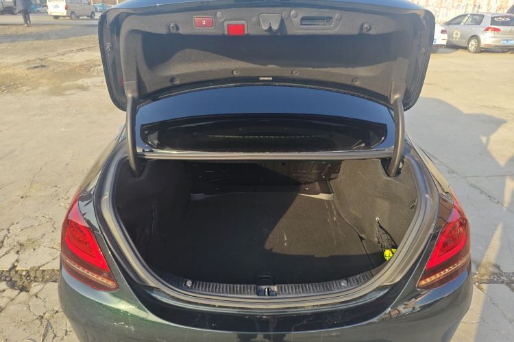 奔驰C级 2021款 C 260 L 运动星耀臻藏版局部细节23