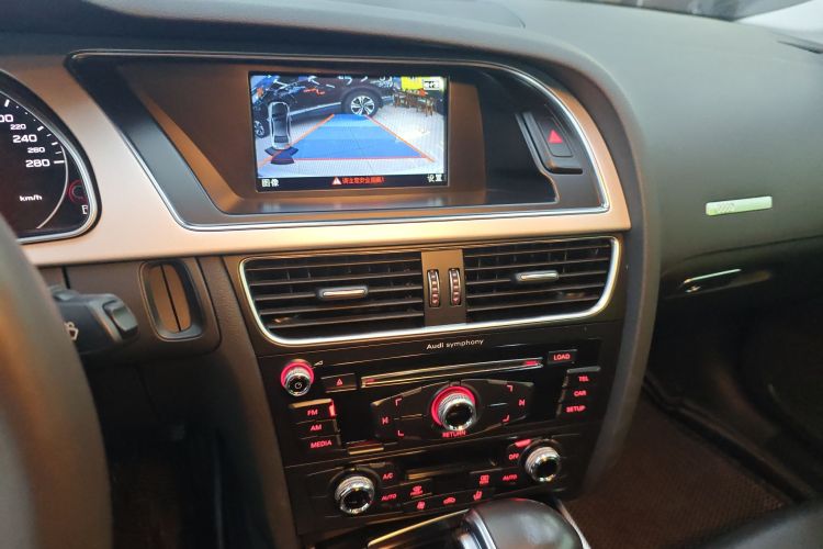 奥迪A5 2016款 Coupe 45 TFSI 舒适型中控内饰16