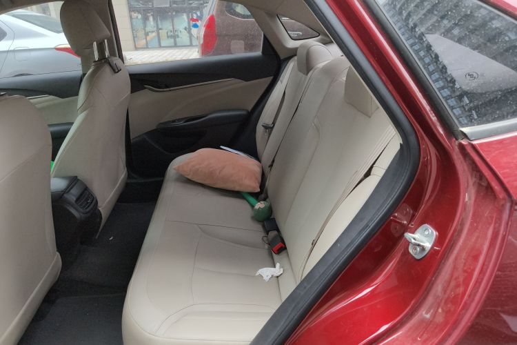 别克 英朗 2021款 典范 1.5L 自动精英型中控内饰21