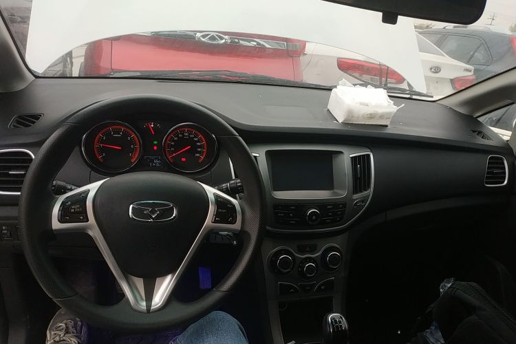凯翼C3R 2015款 1.5L 手动金钻版中控内饰12