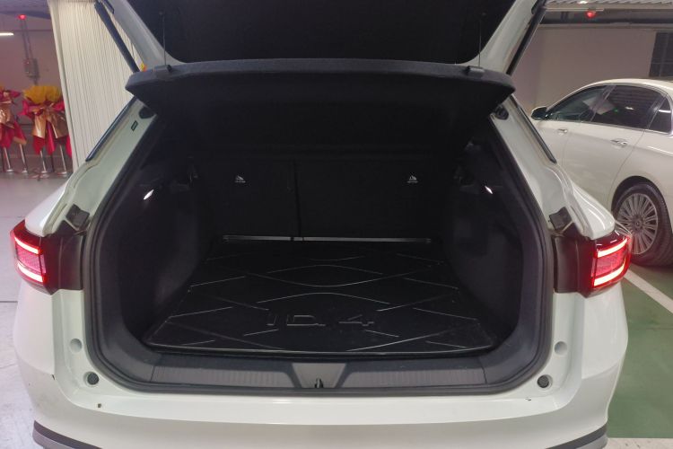 大众 ID.4 X 2024款 纯净智享版机舱底盘23