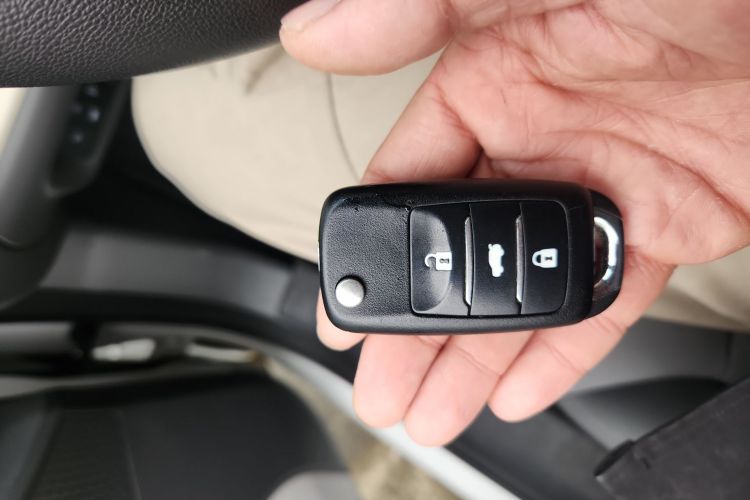 长安启源 长安Lumin 2022款 155km 清甜款中控内饰11