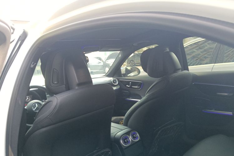 奔驰C级 2024款 改款 C 260 L 运动版局部细节22