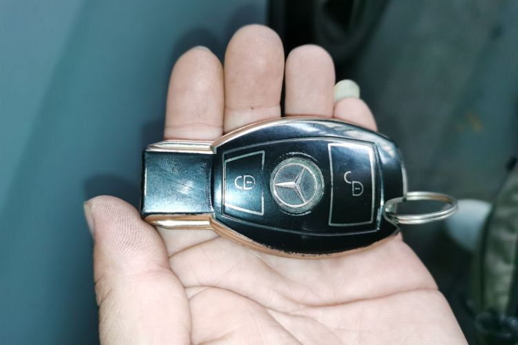 奔驰GLA 2016款 GLA 200 时尚型中控内饰7001