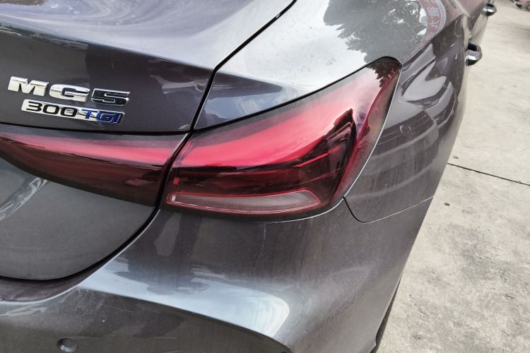 名爵 MG5 2025款 300TGI 全球旗舰版车身外观9