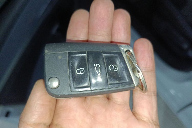 大众 朗逸 2023款 1.5L 自动得逸版中控内饰7001