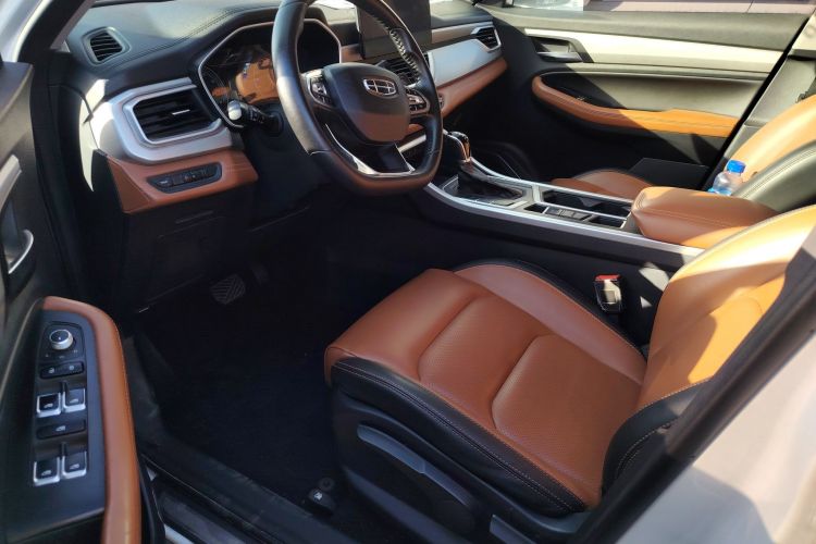 吉利汽车 远景X6 2020款 1.4T CVT尊贵型中控内饰19