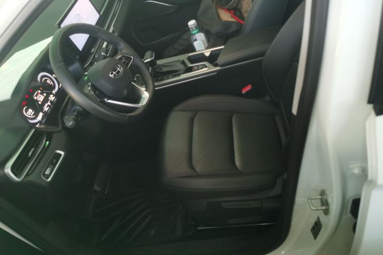 吉利汽车 帝豪 2023款 第4代冠军版 1.5L CVT豪华型中控内饰19