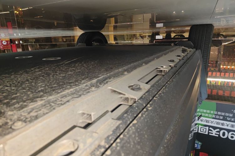 奇瑞iCAR 03 2024款 472km 四驱长续航版机舱底盘29