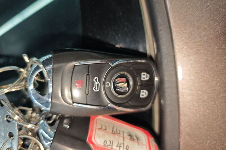 别克GL8 2021款 陆上公务舱 652T 豪华型中控内饰11