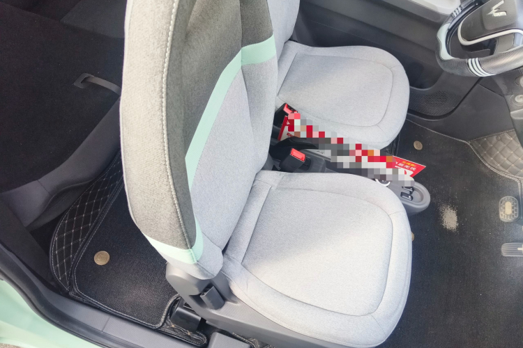 五菱汽车 宏光MINIEV 2021款 马卡龙时尚款 磷酸铁锂局部细节41