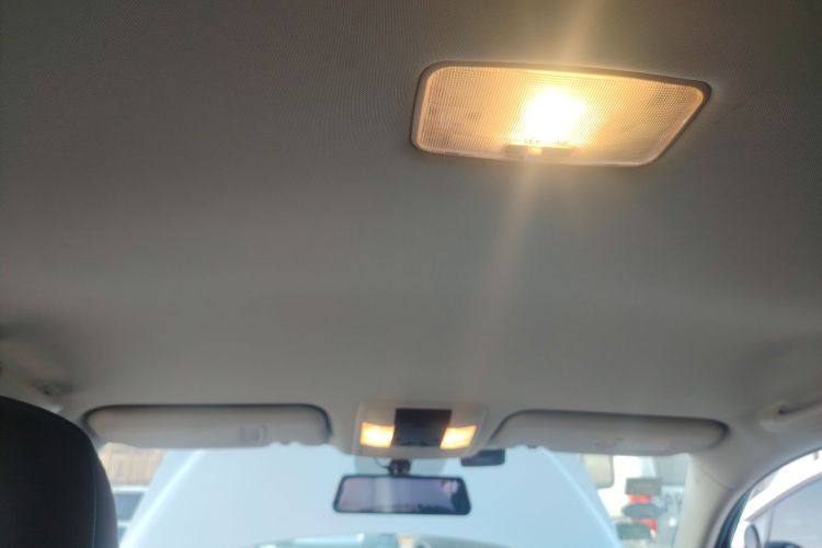 雷克萨斯CT 2014款 CT200h 精英版 单色局部细节22