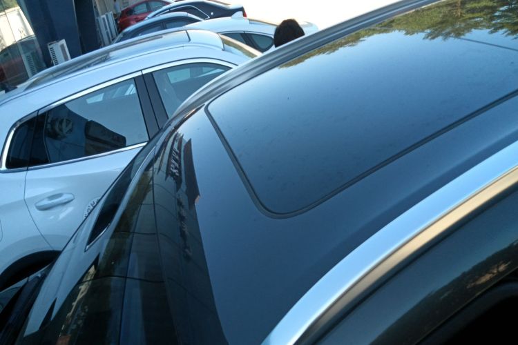 理想汽车 理想ONE 2021款 增程6座版局部细节57