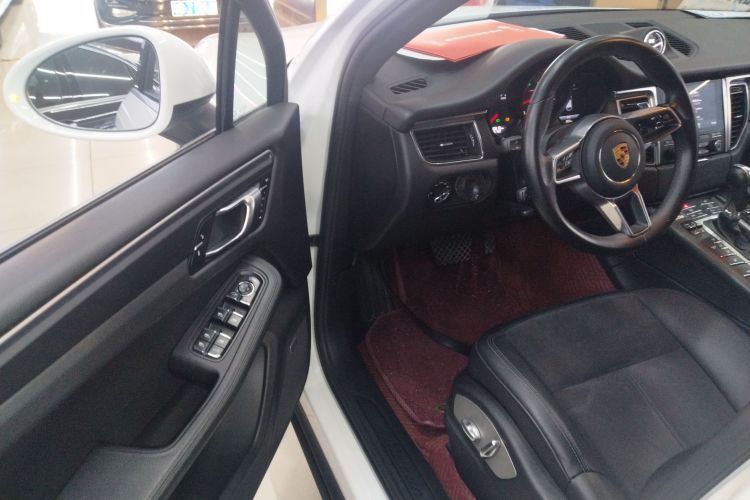 保时捷 2017款  Macan 2.0T中控内饰7003