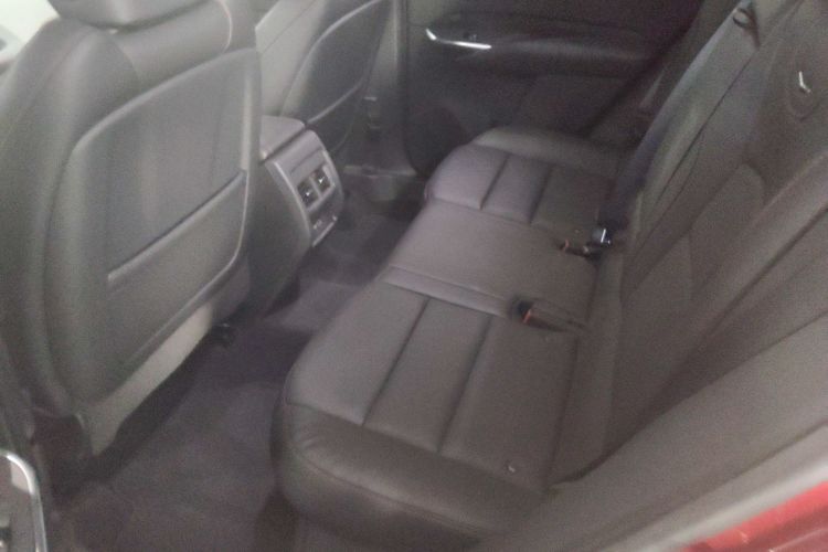 凯迪拉克XT4 2022款 28T 四驱铂金型中控内饰21